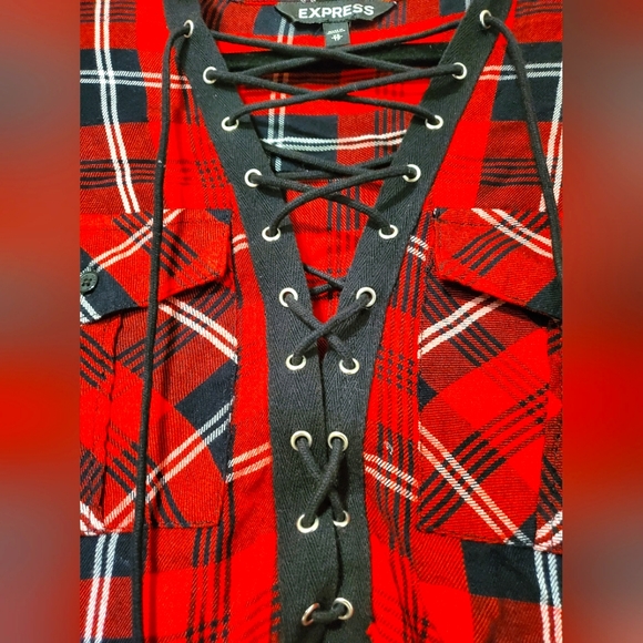 EXPRESS Buffalo Plaid Lace Tie up Long Sleeve Top XSMALL V Neck Red Black - Picture 9 of 10